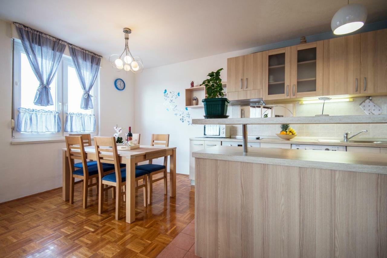 Apartment Martha Deluxe. Задар Екстериор снимка
